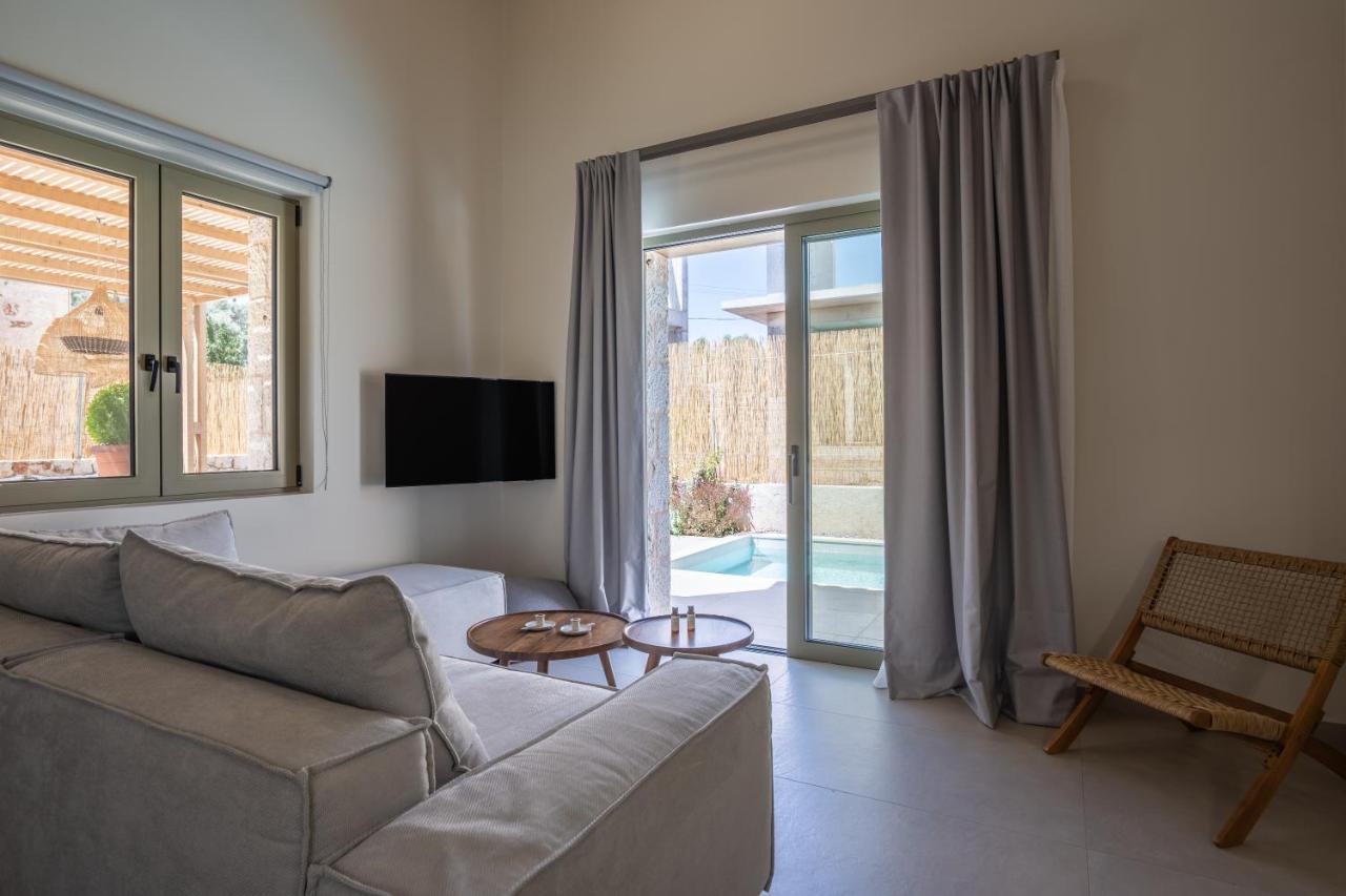 Papadria Villas - Modern Luxury Villas Near Kathisma Beach Tsoukaládhes Екстериор снимка